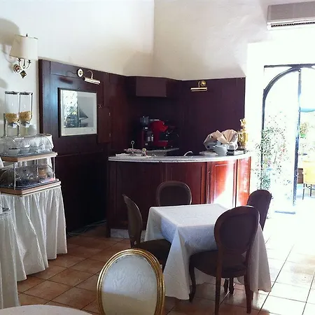 Ariston